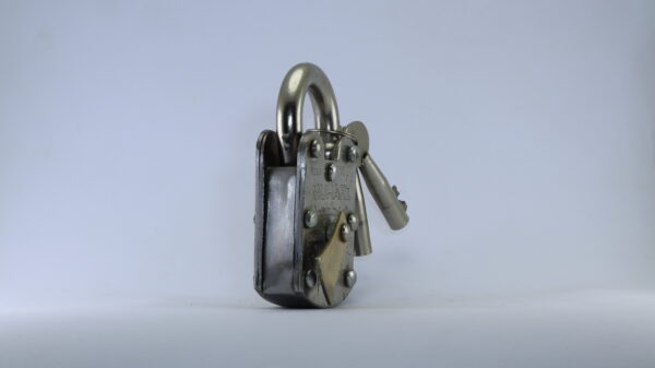 Muhafiz Double Plate iron Pad Lock 5cm with Three keys