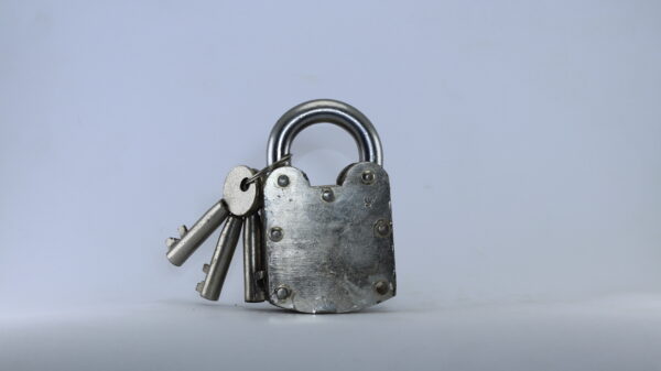 National Triple Plate 5cm iron Pad Lock with Three keys - Image 4